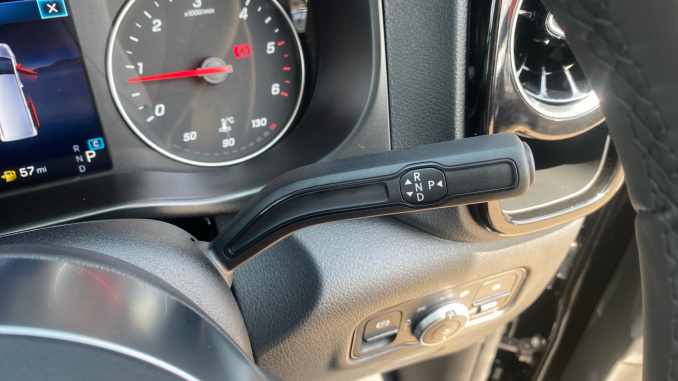 Mercedes-Benz Vito L2 Diesel Rwd 119CDI Select Crew Van 9G-Tronic - Image 32
